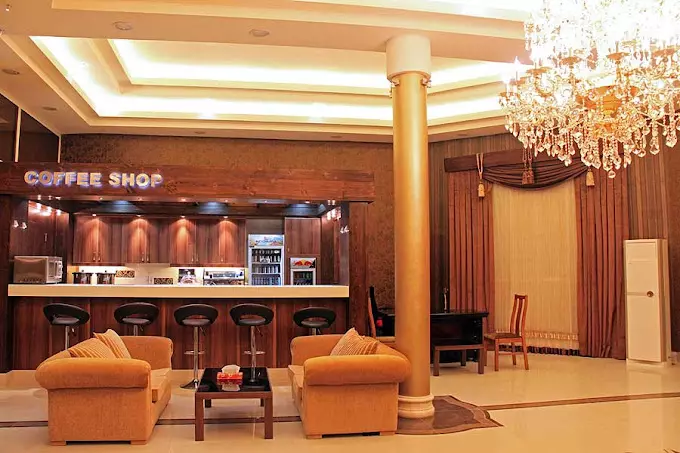 کافی شاپ هتل هلیا کیش